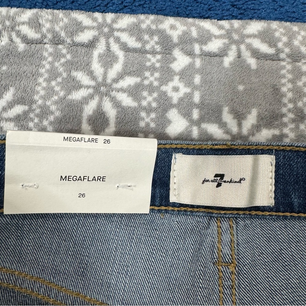 7 For All Mankind Light Blue High-Waist Flare Jeans - Picture 5 of 12